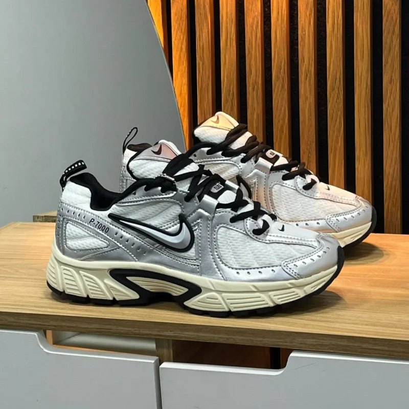 Nike P7000