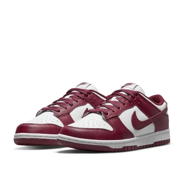 Nike SB Dunk Low Team Red