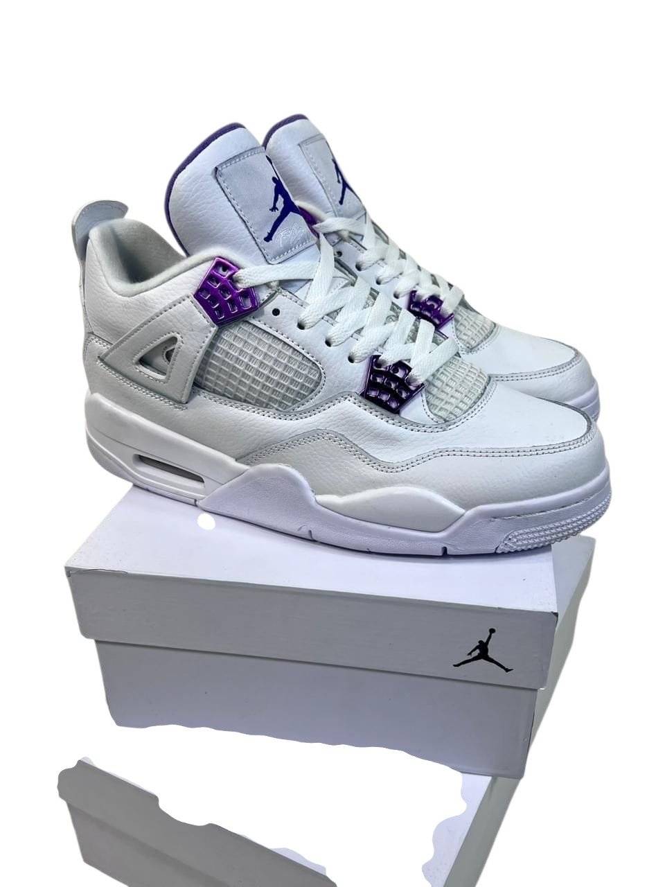 Nike Air Jordan 4 Retro Metallic - Imagen 2