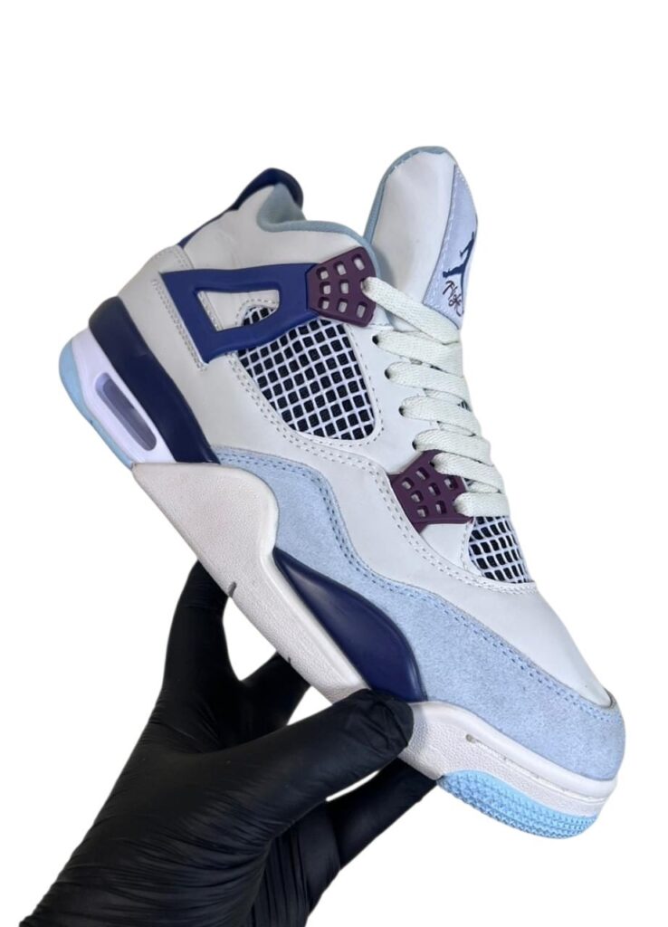 Nike Air Jordan 4 Retro