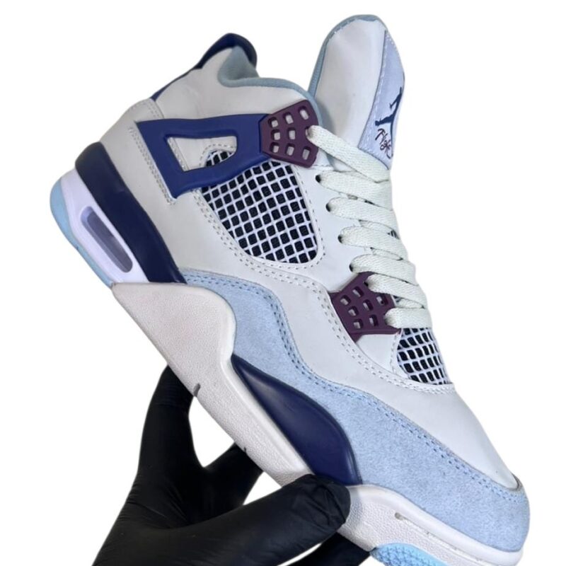 Nike Air Jordan 4 Retro